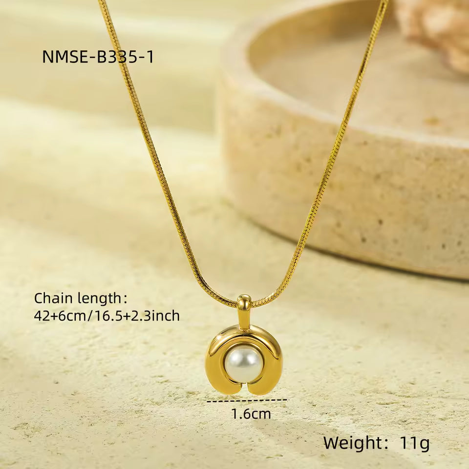 Raira Elegant Pearl Pendant Necklace – Gold-Plated Charm for Timeless Grace
