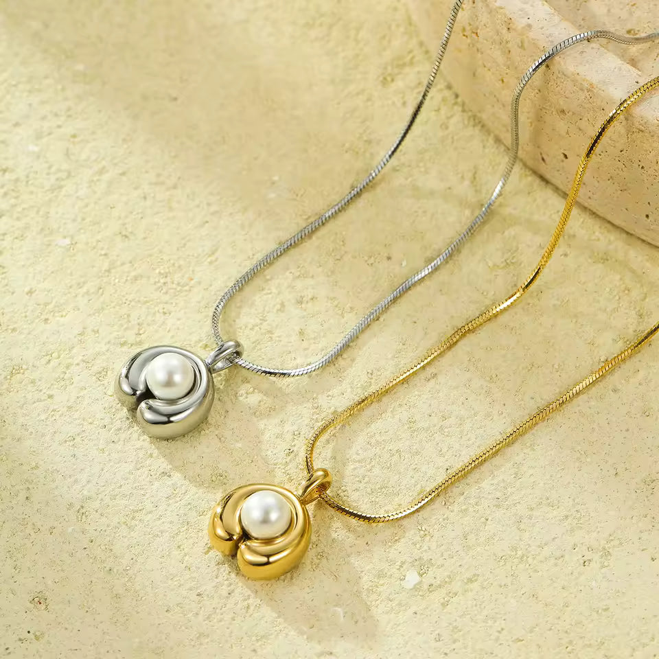 Raira Elegant Pearl Pendant Necklace – Gold-Plated Charm for Timeless Grace