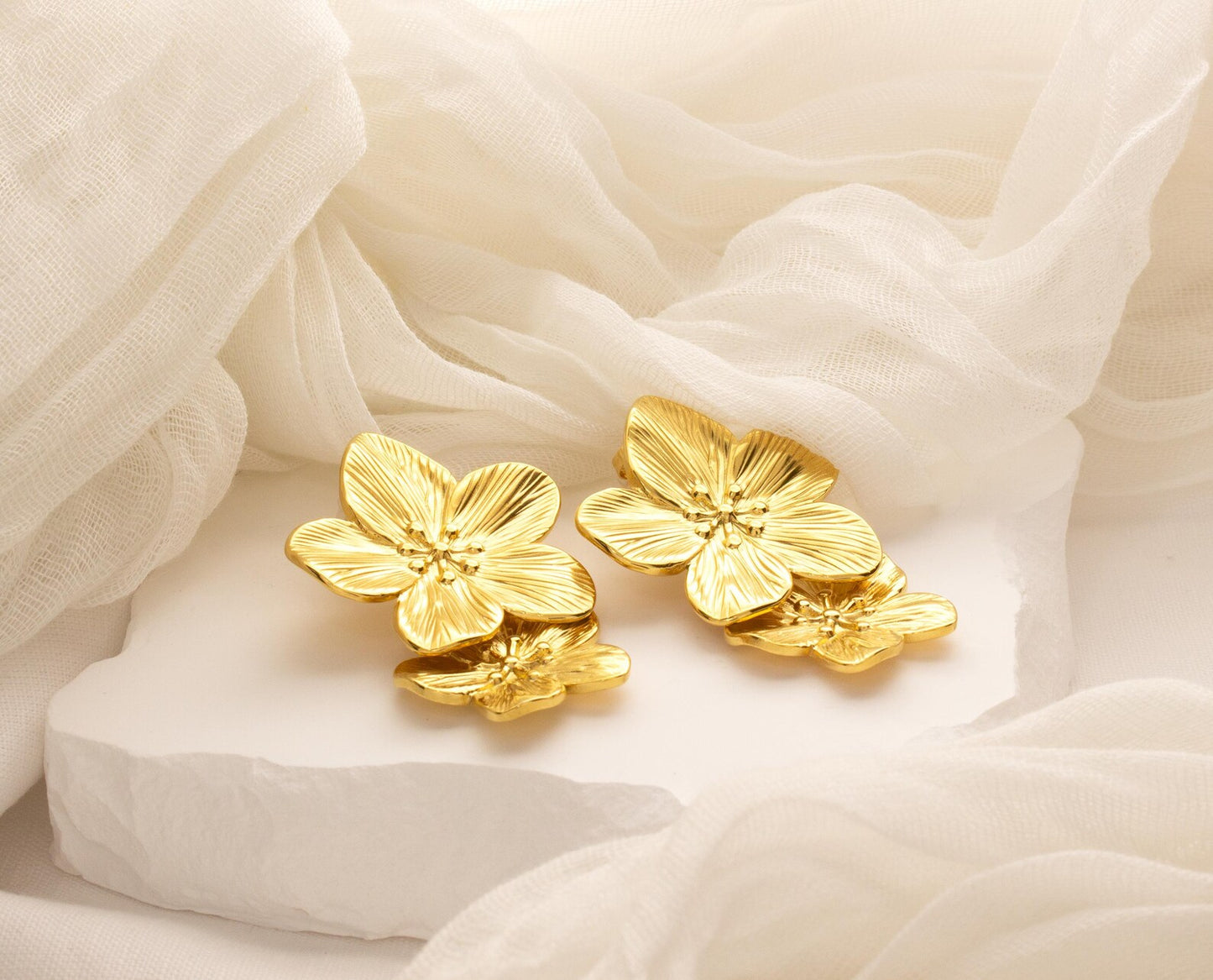 RAIRA Statement Earrings Gold Flower Earrings Dangle Drop Earrings Gift For Women's & Girl's