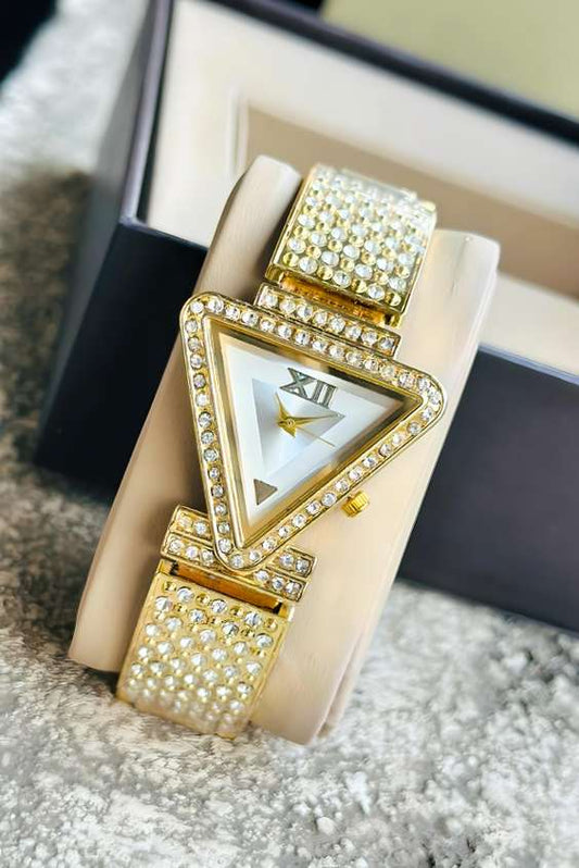 RAIRA Diamond Studded Triangle case and brecelet Strap Quartz Analogue Wrist Watches for Women's & Girl's