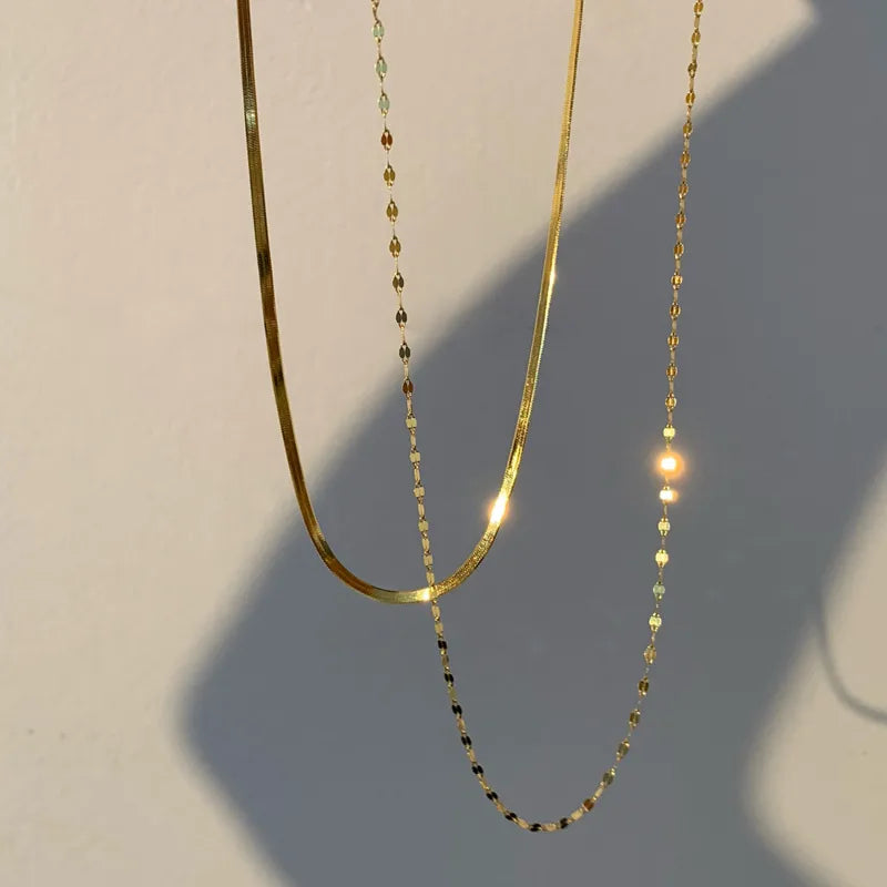 RAIRA Gold Necklace for Women, 14k Gold Plated Choker Dainty Layered Necklaces, Silver Necklace for Women 14k White Gold Plated Dainty Layered Necklaces