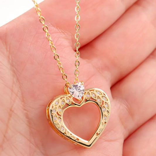 RAIRA Elegant Glam Luxurious Heart Shape Copper Zircon 18K Gold Plated Hollow Out Inlay Pendant Necklace
