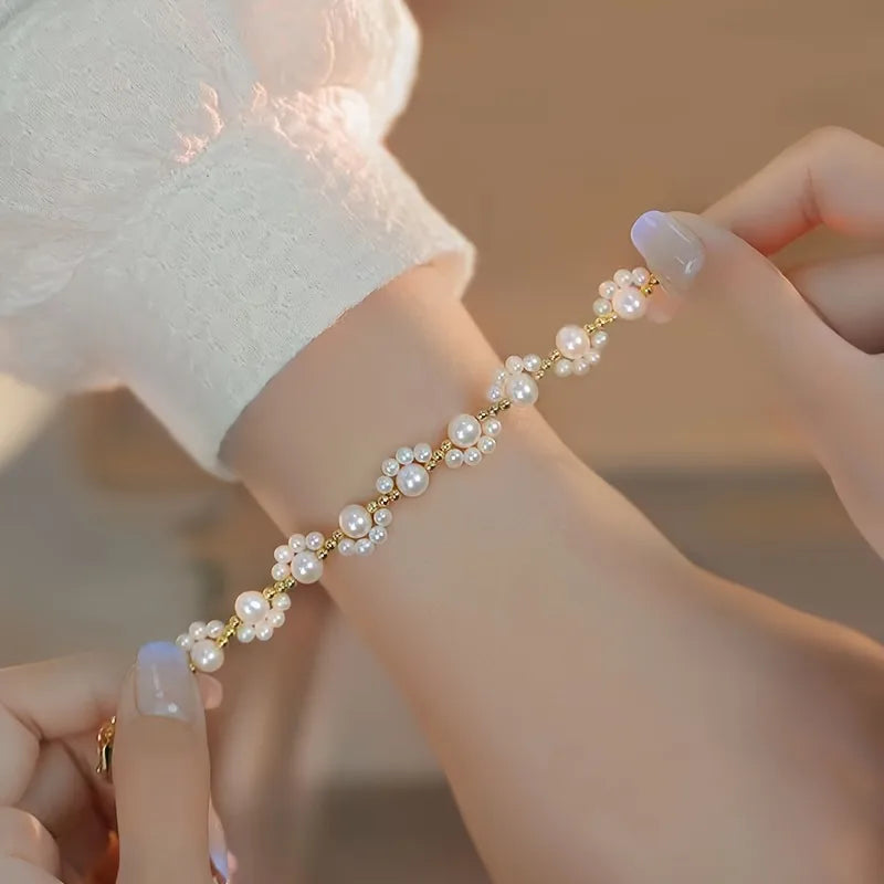 RAIRA Elegant Pearl Imitation Pearl Bracelets, Heart Woven Pearl Bracelet, Send ~ Hand String Hand Decoration Girlfriends