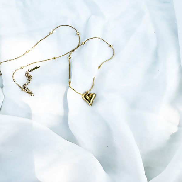 RAIRA Trendy Little Heart Necklace Pendant