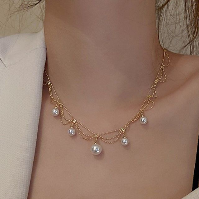 RAIRA Pearl Choker Vintage Style Necklace Golden Plated Chain For Women & Girl's