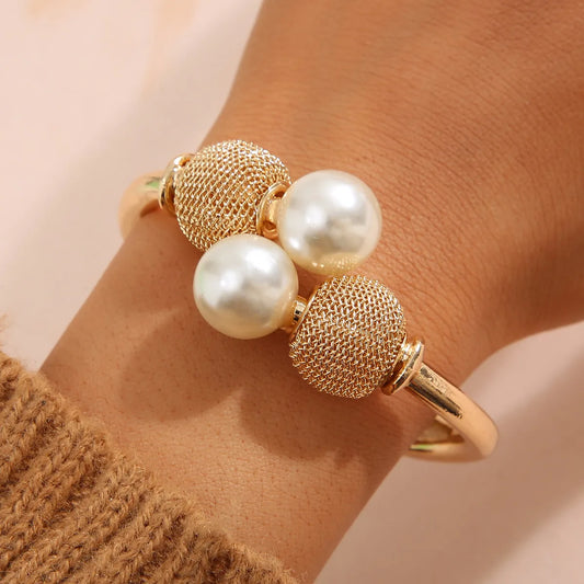 RAIRA Alloy Bangle Bracelet Open Cuff bracelet Large Pearls Hand Jewelry Women And Girls