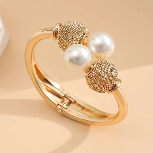 RAIRA Alloy Bangle Bracelet Open Cuff bracelet Large Pearls Hand Jewelry Women And Girls