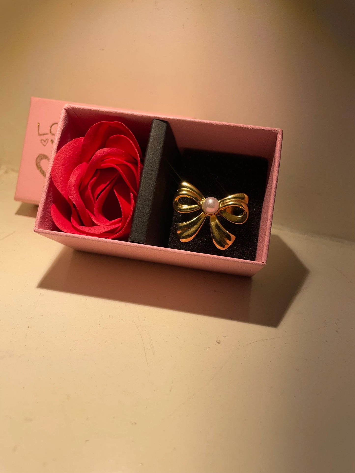 Raira Gold plated Bow Pearl Ring 🎀