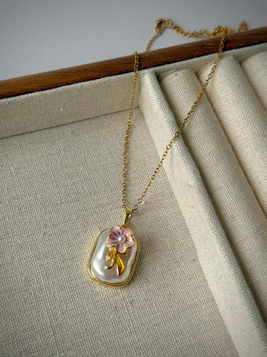 RAIRA Old Elegance Vintage Necklace