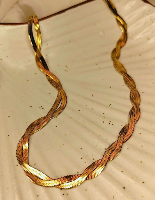 RAIRA Viral Snake Chain Gift