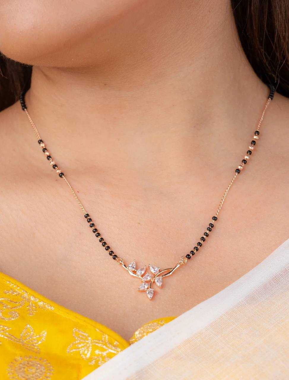 RAIRA “Vanya” Elegant Leaf Motif Mangalsutra Necklace