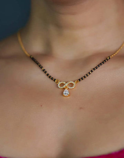 RAIRA Infinity Mangalsutra – A Sparkling Symbol of Eternal Love