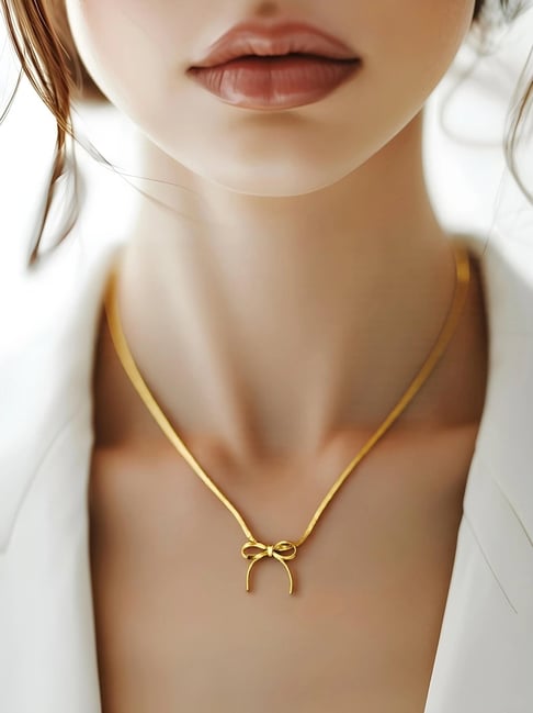RAIRA Anti Tarnish Gold Plated Bow Necklace– Chic & Elegant Modern Statement Jewelry