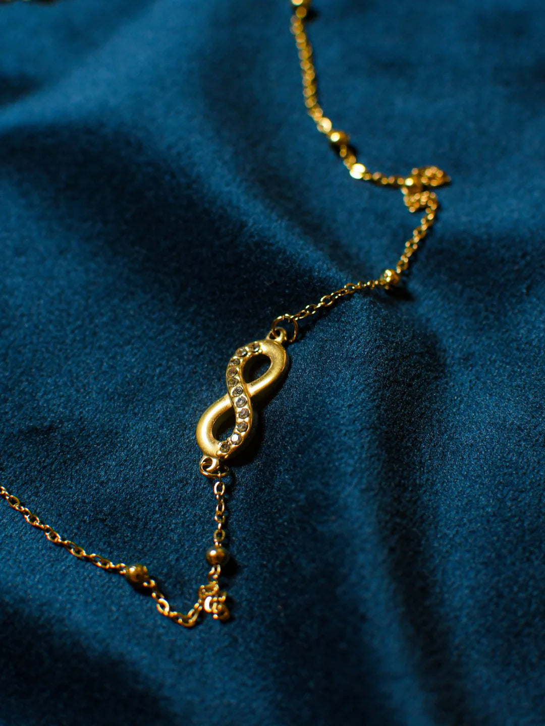 RAIRA Infinity Studded Chain Pandant  – Anti-Tarnish Gold Finish Gift