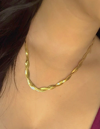 RAIRA Viral Snake Chain Gift
