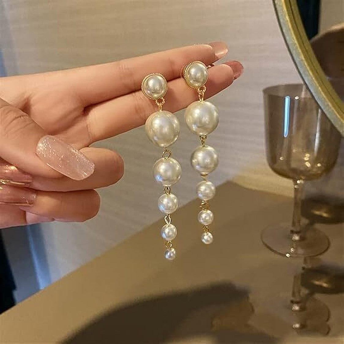 RAIRA Long Pearl Earrings for Women Pearl Dangle Earrings Big Pearl Drop Earrings Gold Pearl Chain Earrings Wedding Bridal Earrings for Women