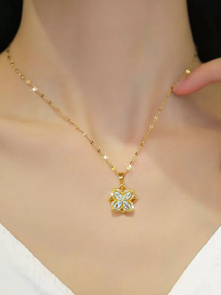 RAIRA Rotating Four-Leaf Clover  18k Gold Plated Rotating Flower Pendant Necklace Copper Women Jewelry Gift