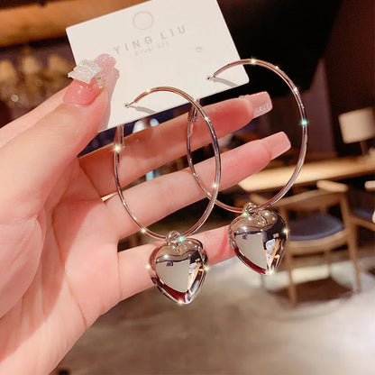 RAIRA Elegant Luxurious Queen Heart Shape Alloy Silver Plated Plating Drop Earrings For Women & Girl’s