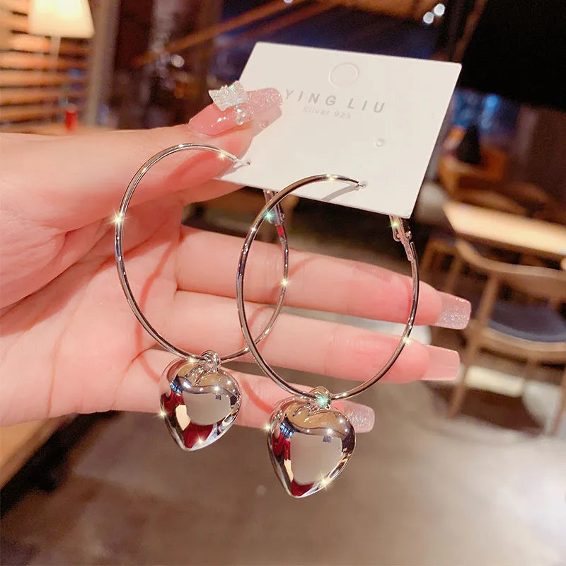 RAIRA Elegant Luxurious Queen Heart Shape Alloy Silver Plated Plating Drop Earrings For Women & Girl’s