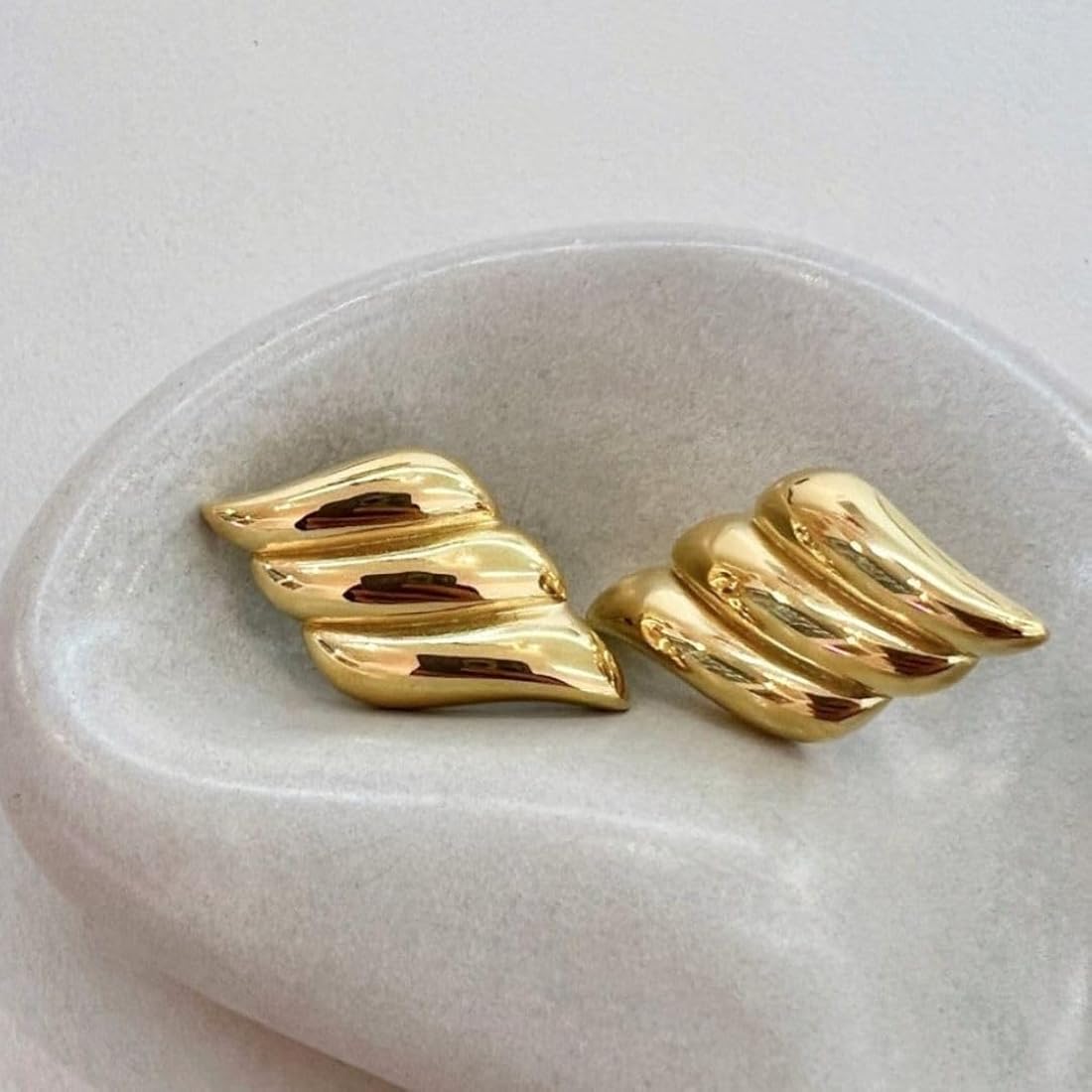 RAIRA 1 Pair Simple Style Classic Style Streetwear Geometric 304 Stainless Steel Imitation 18k Gold plated Ear Studs For Women & Girls