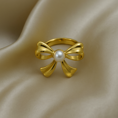 Raira Gold plated Bow Pearl Ring 🎀