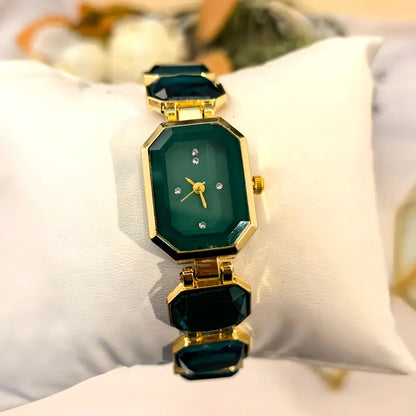 RAIRA Women's Emerald Green Square Watch with Golden-Tone Zinc Alloy Case & -Accented Bracelet Band - Quartz Movement,
