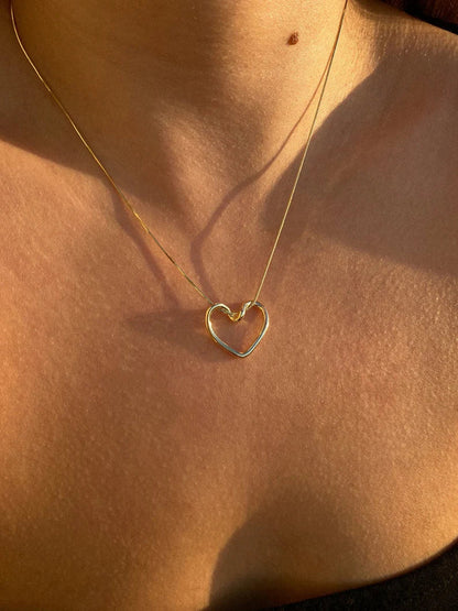 RAIRA Knot Heart Chain Pendant Necklace Gold Plated, Waterproof and Anti-Tarnish For Women & Girl's