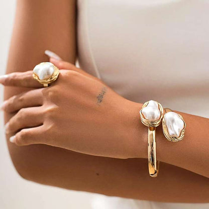 RAIRA Latest Stylish Design Fancy Bracelet Ring Necklace Jewellery Set for Women