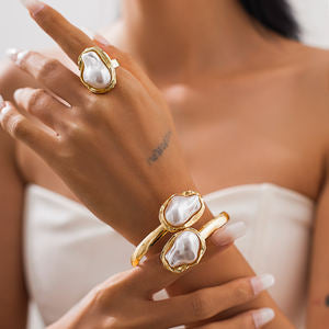 RAIRA 2PCS Korean Elegant Multi-color Baroque Imitation Pearl Bangles Ring Jewelry Set Women Chunky