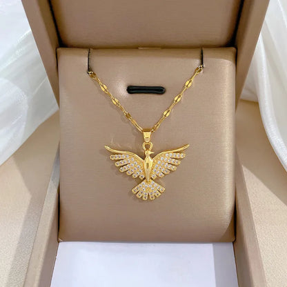 RAIRA Modern Style Classic Style Eagle 304 Stainless Steel Copper 18K Gold Plated Zircon Pendant Necklace
