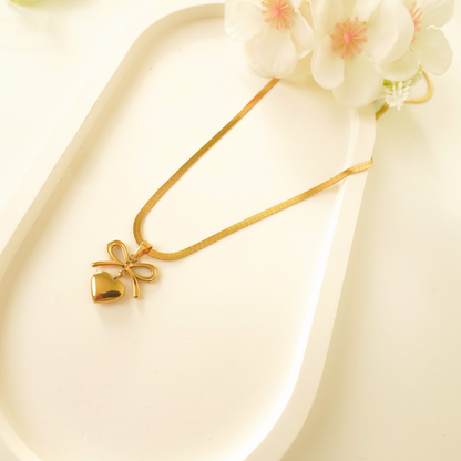 RAIRA Bow-Heart Linked Necklace for Women & Girls | Anti-Tarnish Waterproof Jewelry | Birthday, Anniversary & Wedding Gift for Wife, Mother, Sister