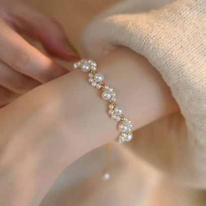 RAIRA Elegant Pearl Imitation Pearl Bracelets, Heart Woven Pearl Bracelet, Send ~ Hand String Hand Decoration Girlfriends