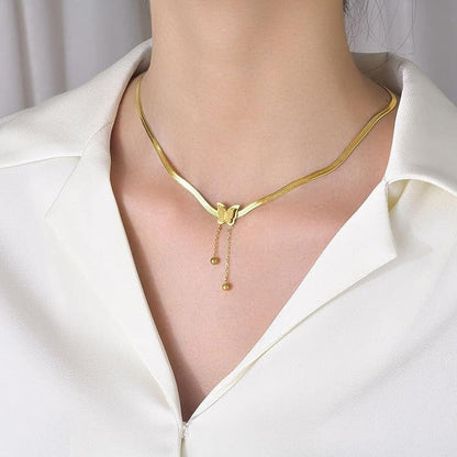 RAIRA Classic Style Gold Plated Titanium Steel Snake Chain Frosted Butterfly Fringe Pendant Necklace