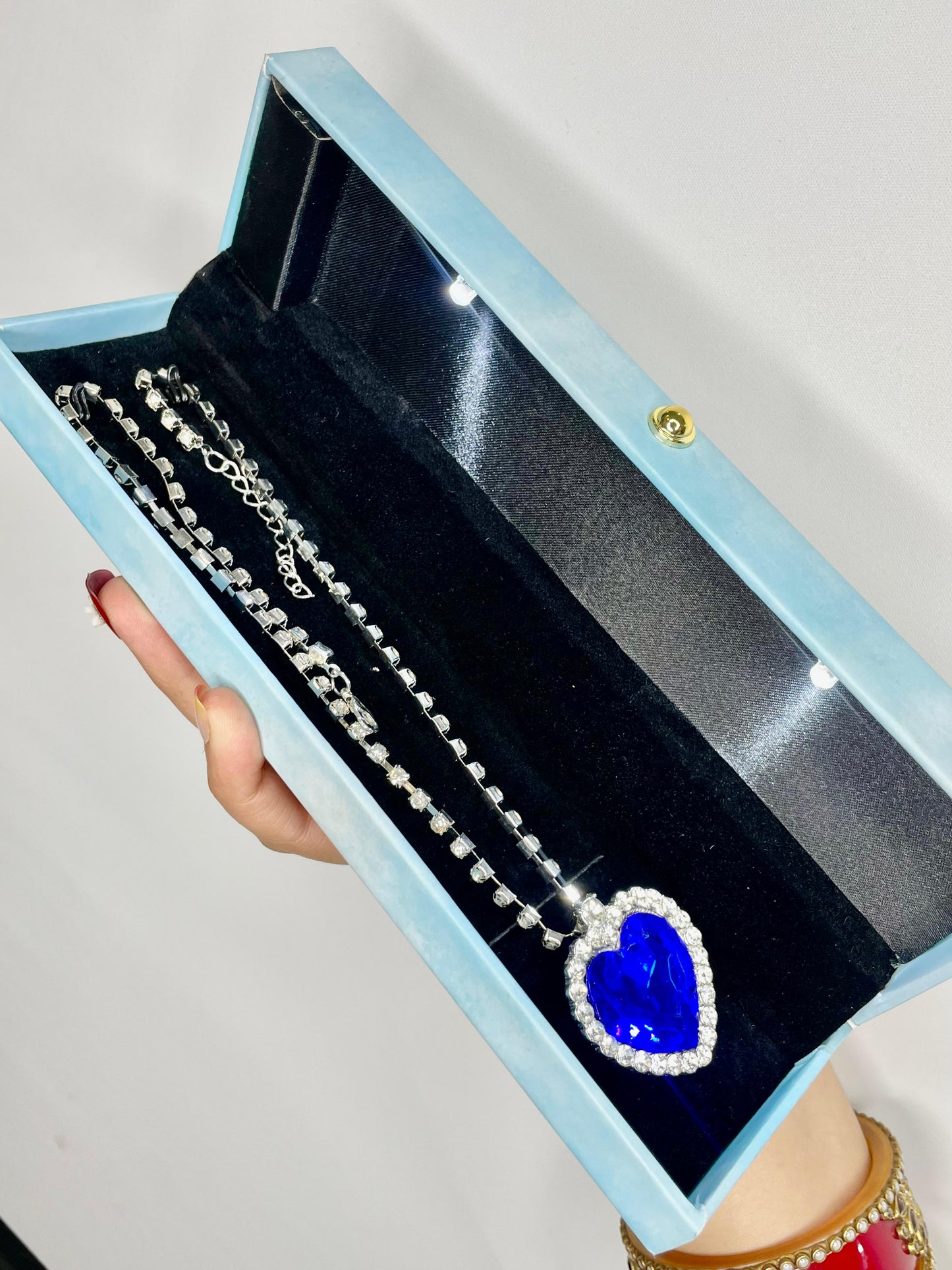 titanic necklace with box