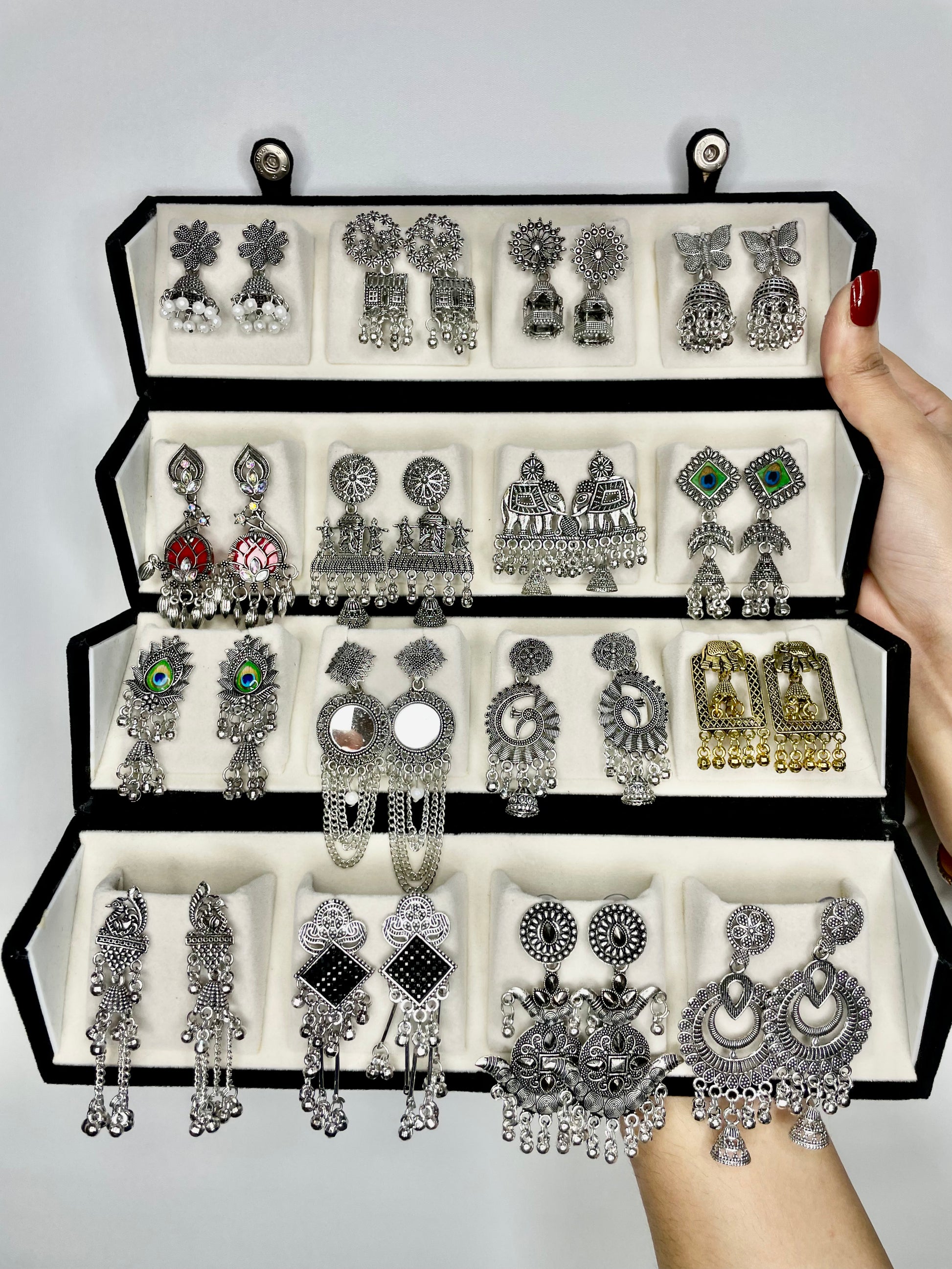 16 jhumka set box